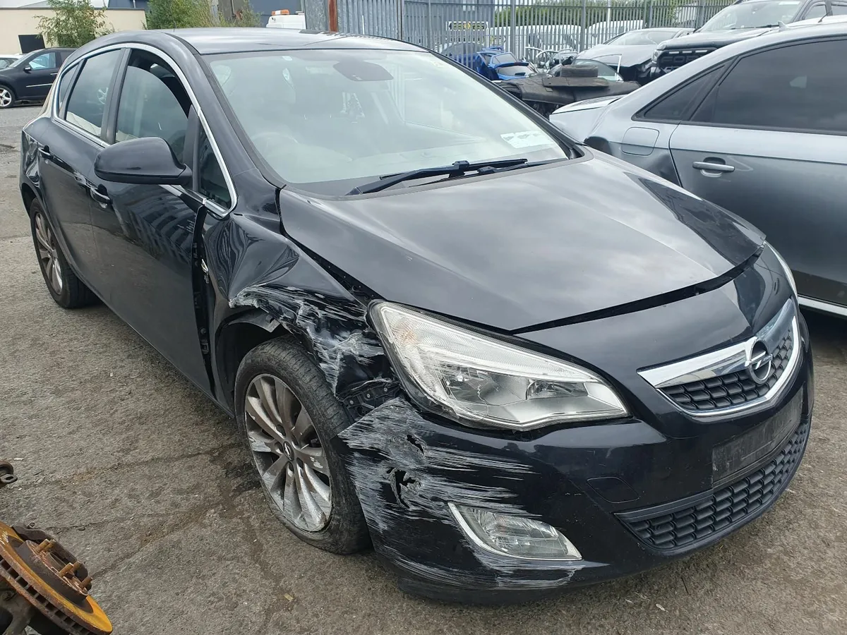 10 OPEL ASTRA  1.7 CDTI  (A17DTR) FOR BREAKING - Image 2