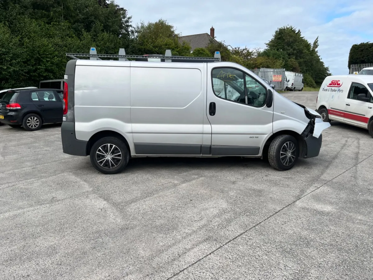 2013 Renault Traffic 2.0 DCI - Image 1