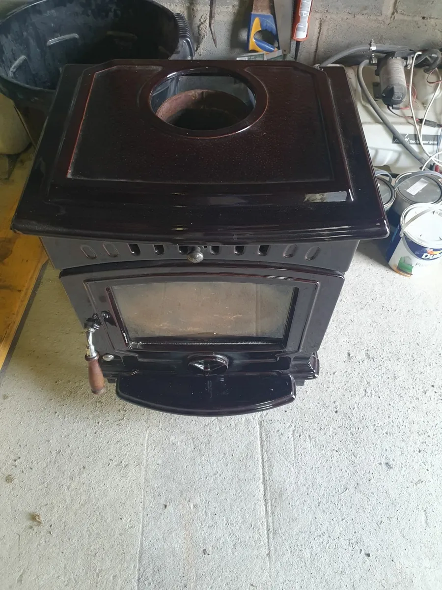 Solid fuel stove for sale in Co. Wexford for €800 on DoneDeal