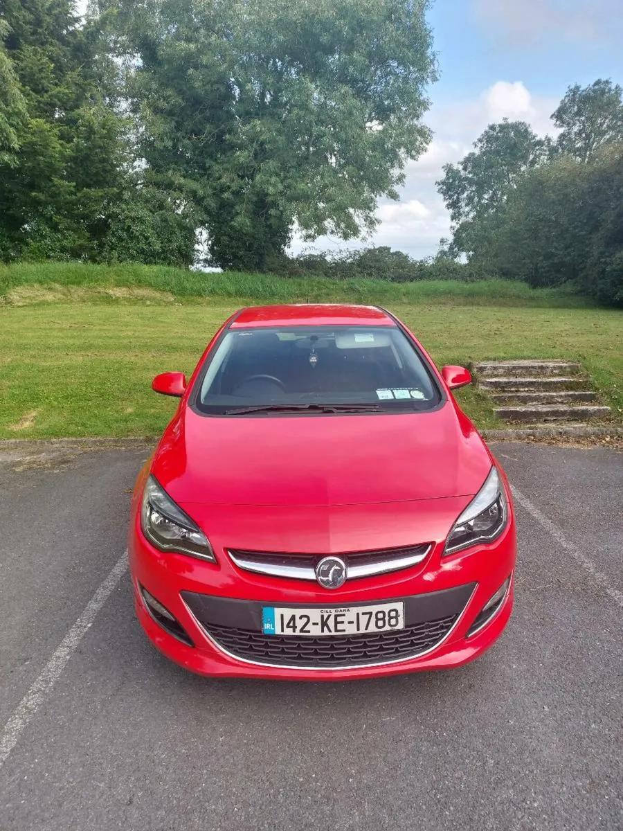 Vauxhall Astra 2.0l - Image 1