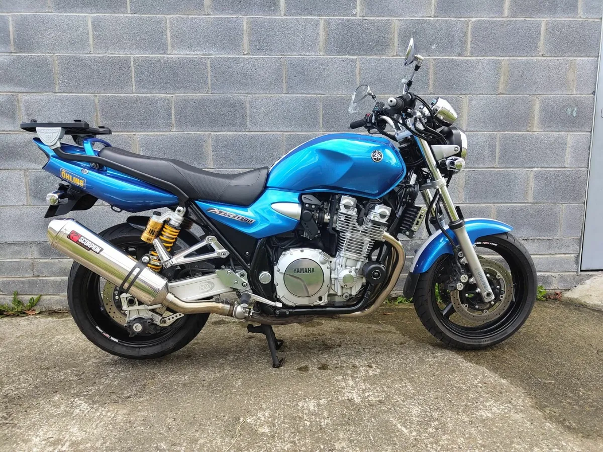 YAMAHA XJR 1300 2007 Muscle Bike