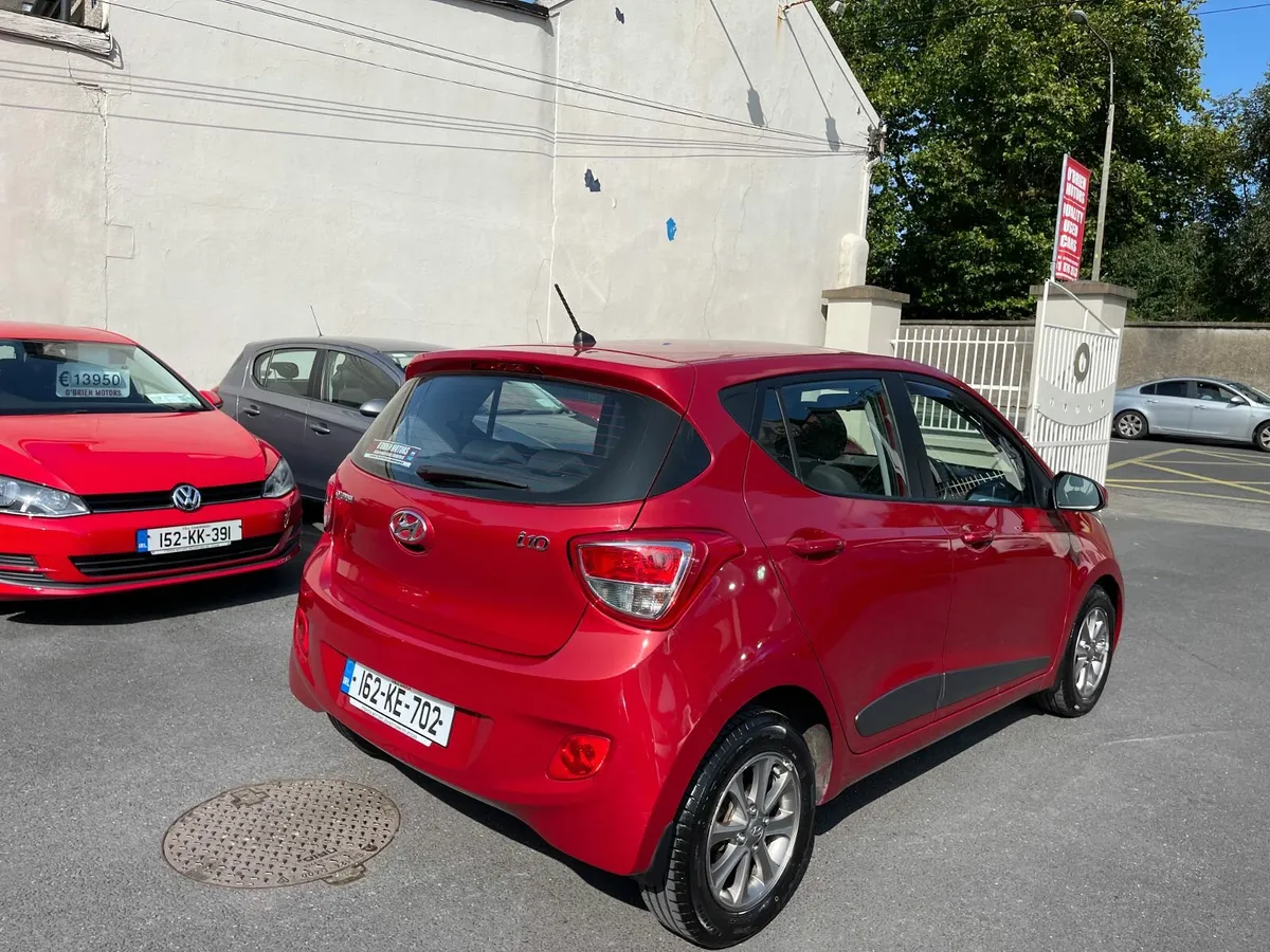 2016 Hyundai 1.0 Litre Petrol 5 Door Hatchback - Image 4