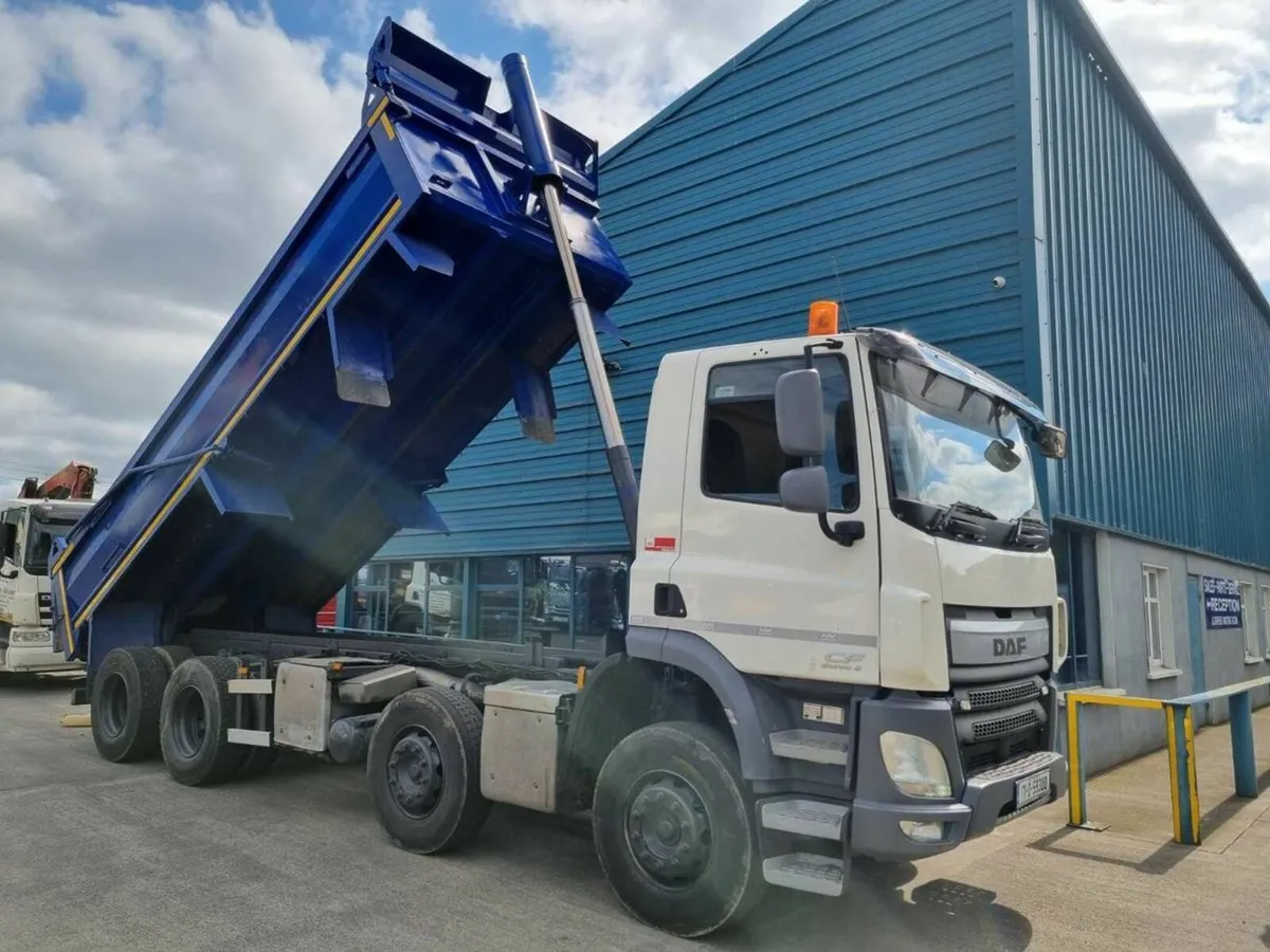 DAF CF 400  8X4  TIPPER