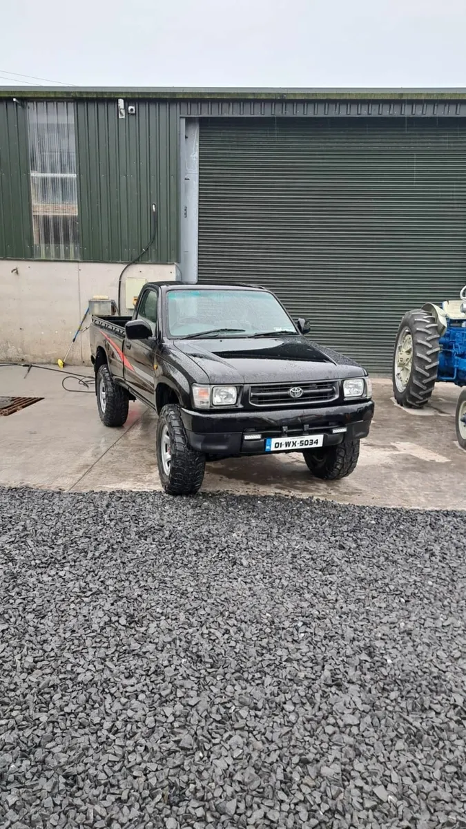 2001 Toyota Hilux 2.4ltr Fully Restored for sale in Co. Westmeath for €