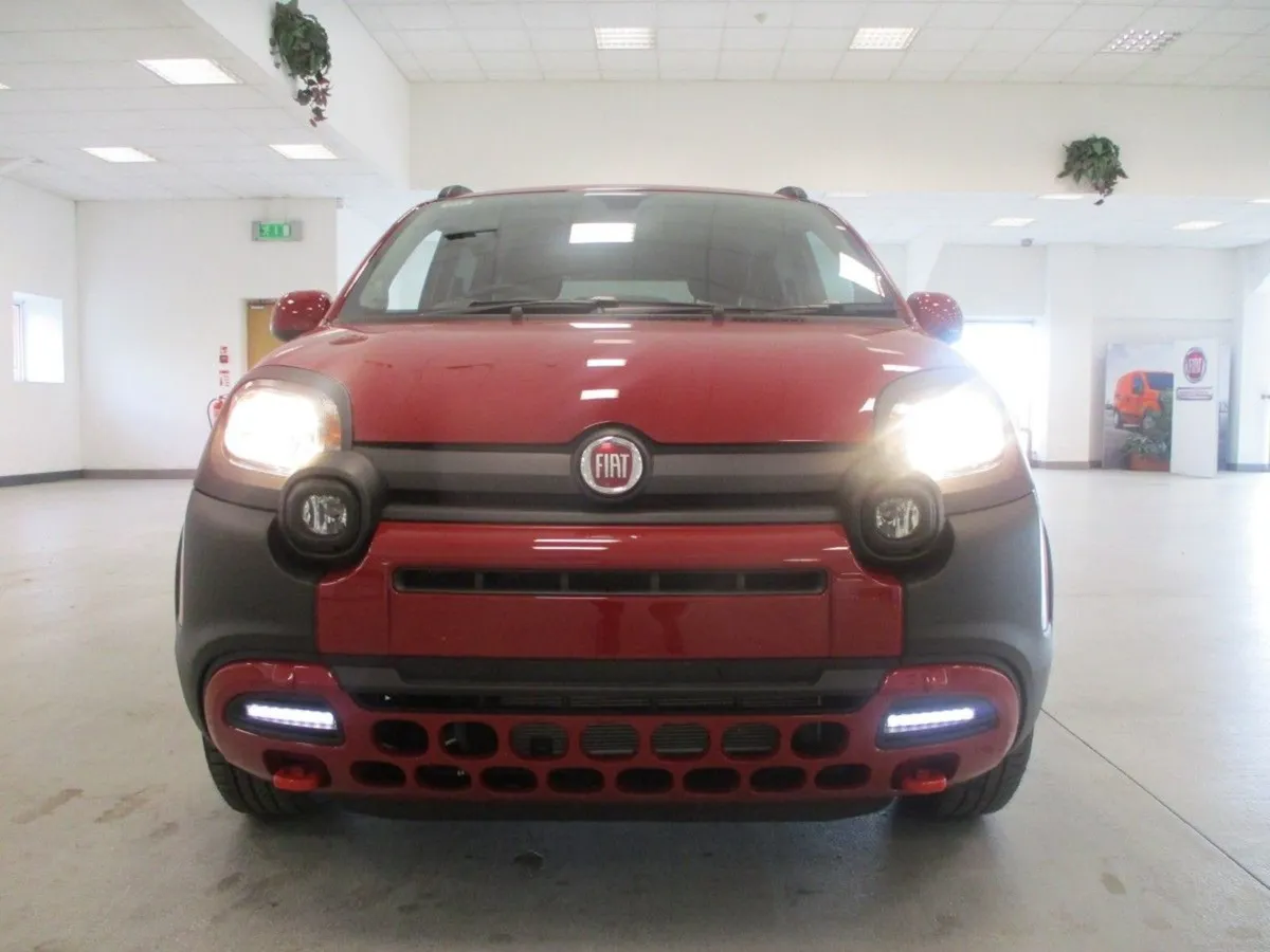 FIAT PANDA CROSS-NEW 252 OFFERS-3.9% HP/PCP - Image 4