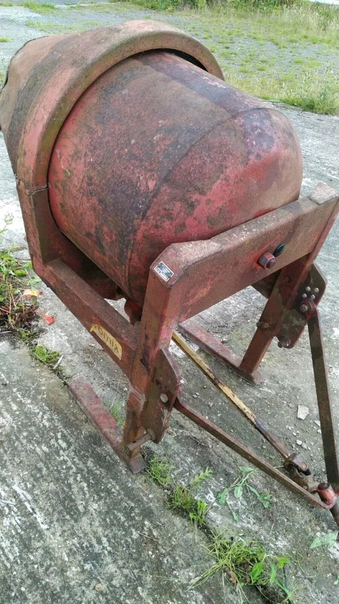 Concrete mixer tractor pto driven Bamlett for sale in Co. Mayo for €1