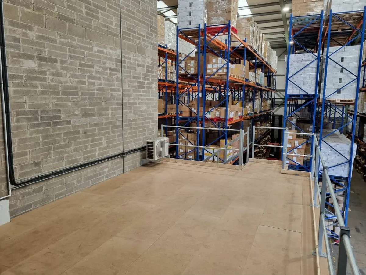 Mezzanine Floor - 13.5m x 5m - Image 4