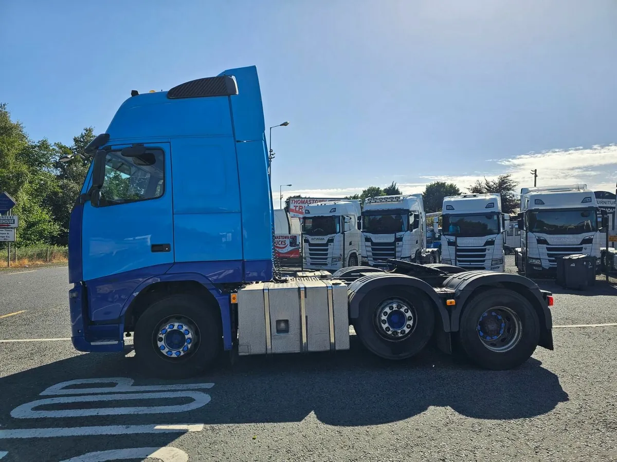 2010 VOLVO FH460 GLOBETROTTER - Image 4