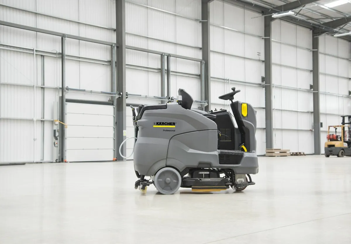 Floor Scrubber Dryer Hire - Image 2