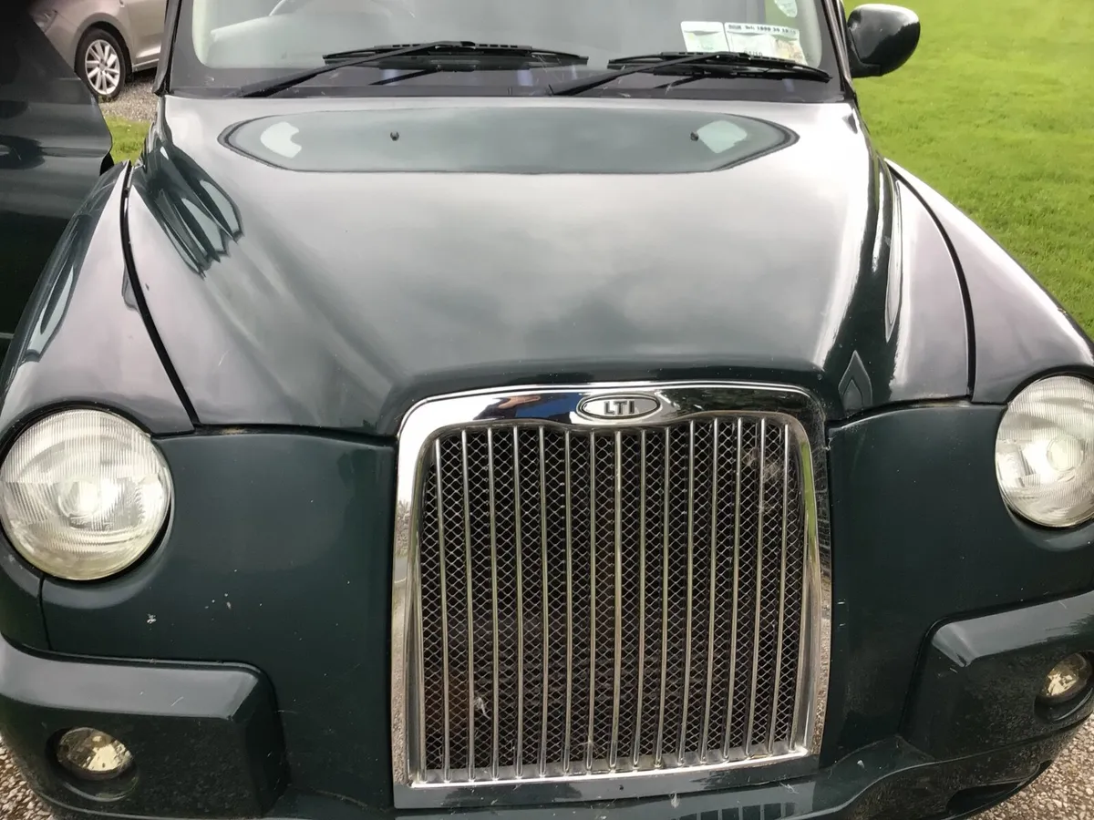 London Taxi.  (Read Add) Trade for vintage - Image 2