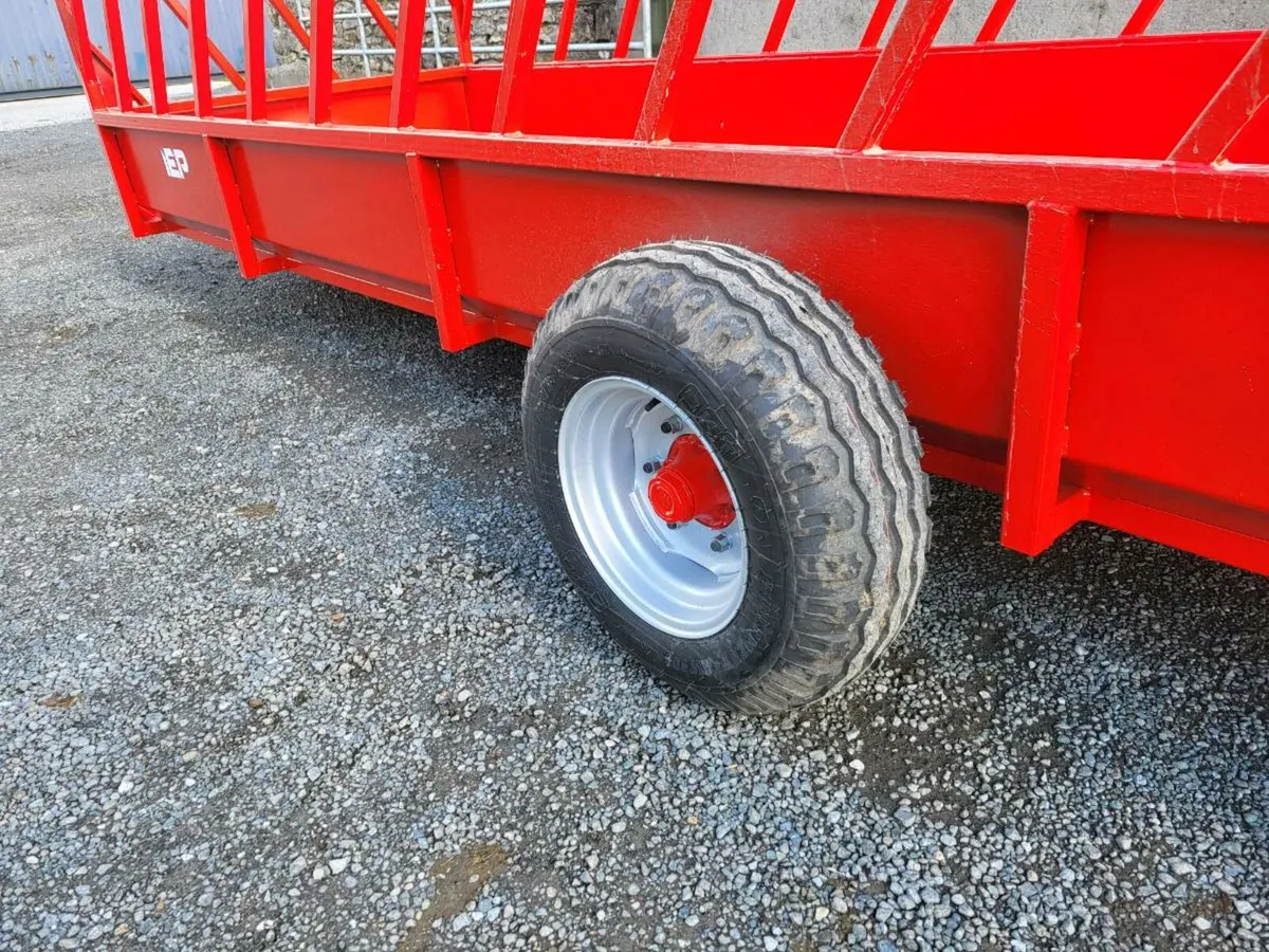 Feed trailers - Image 2