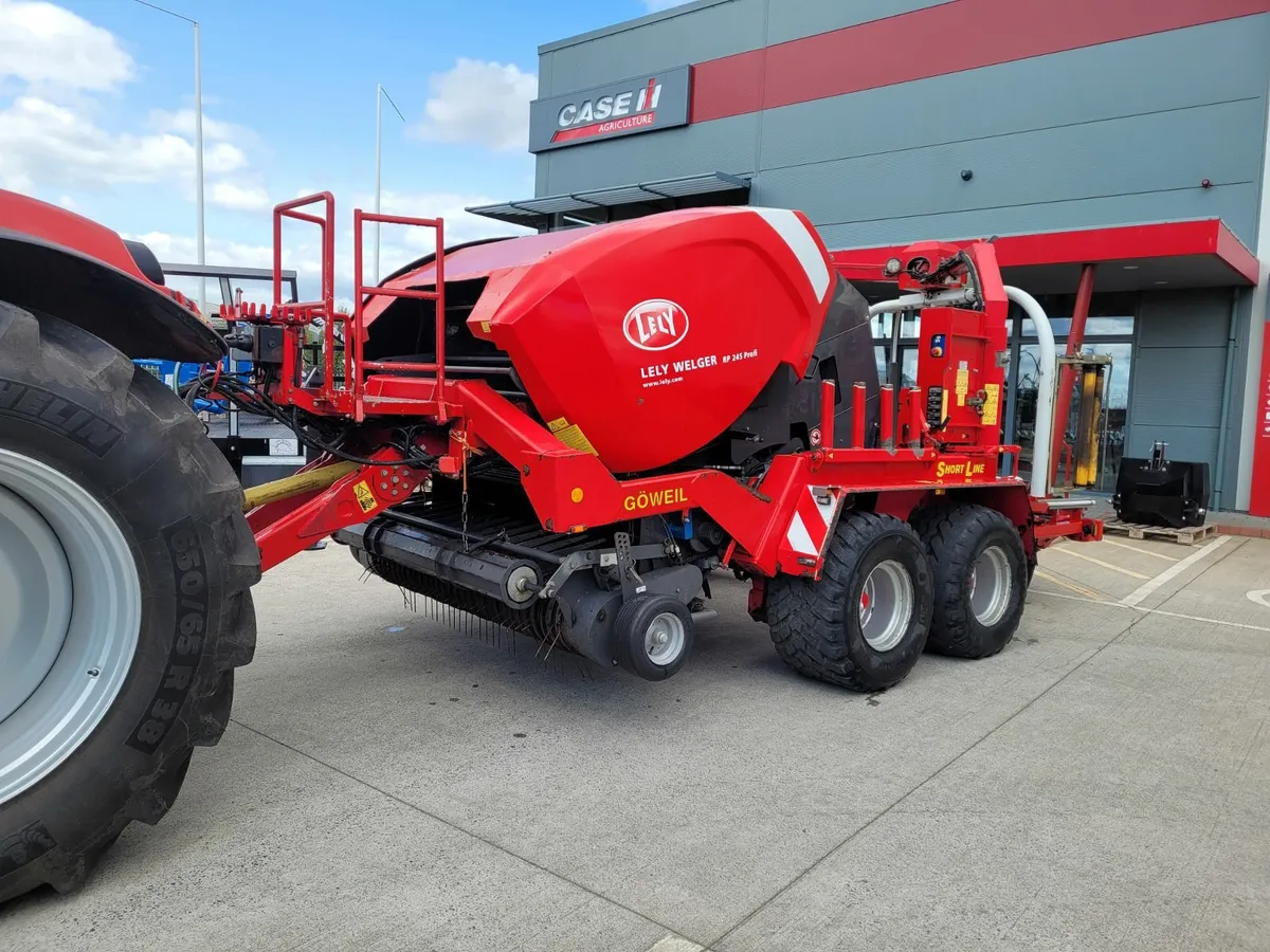 Lely Goweil Shortline Baler