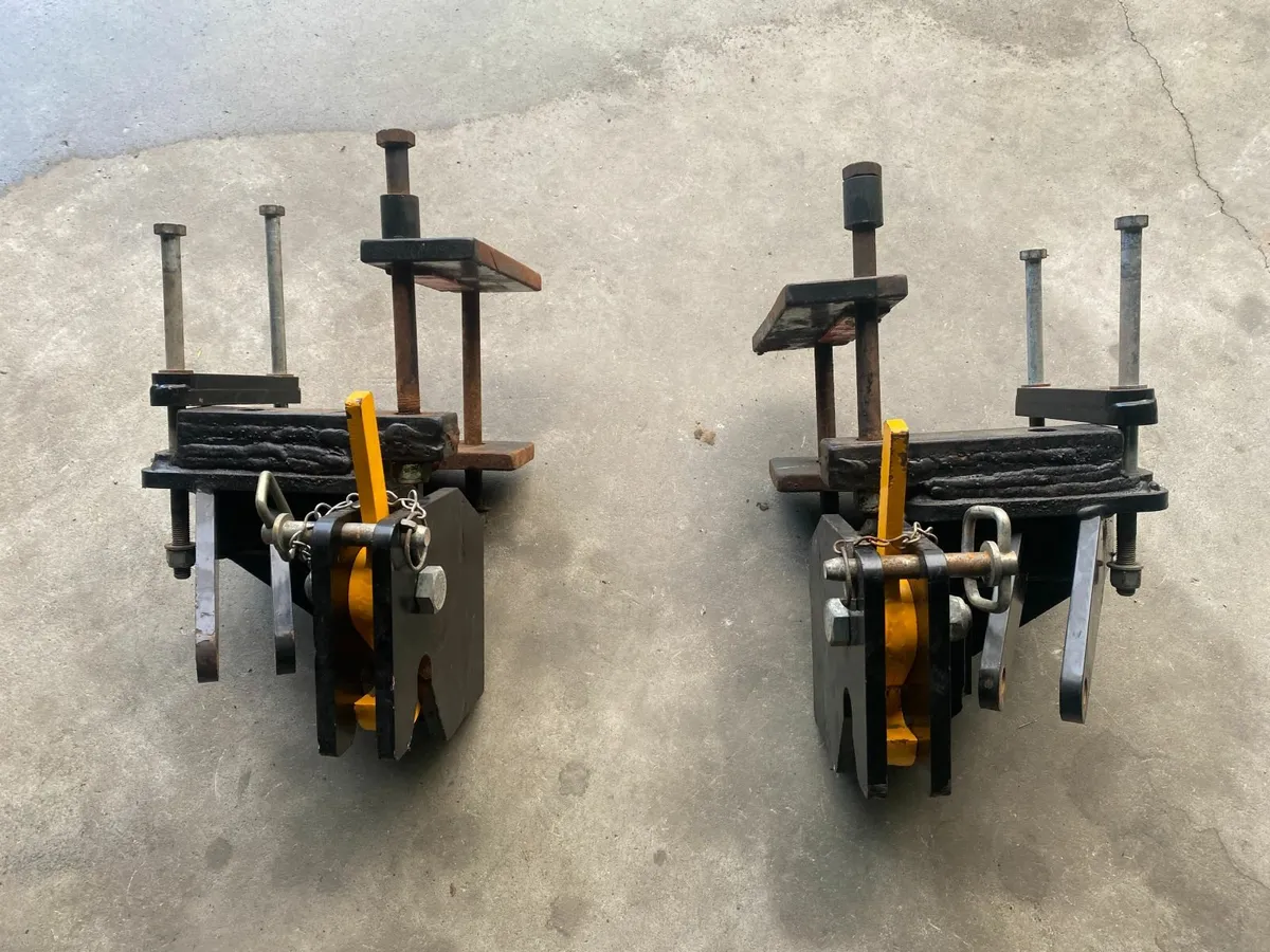 Front linkage to suit  New holland T6 T6000 - Image 4