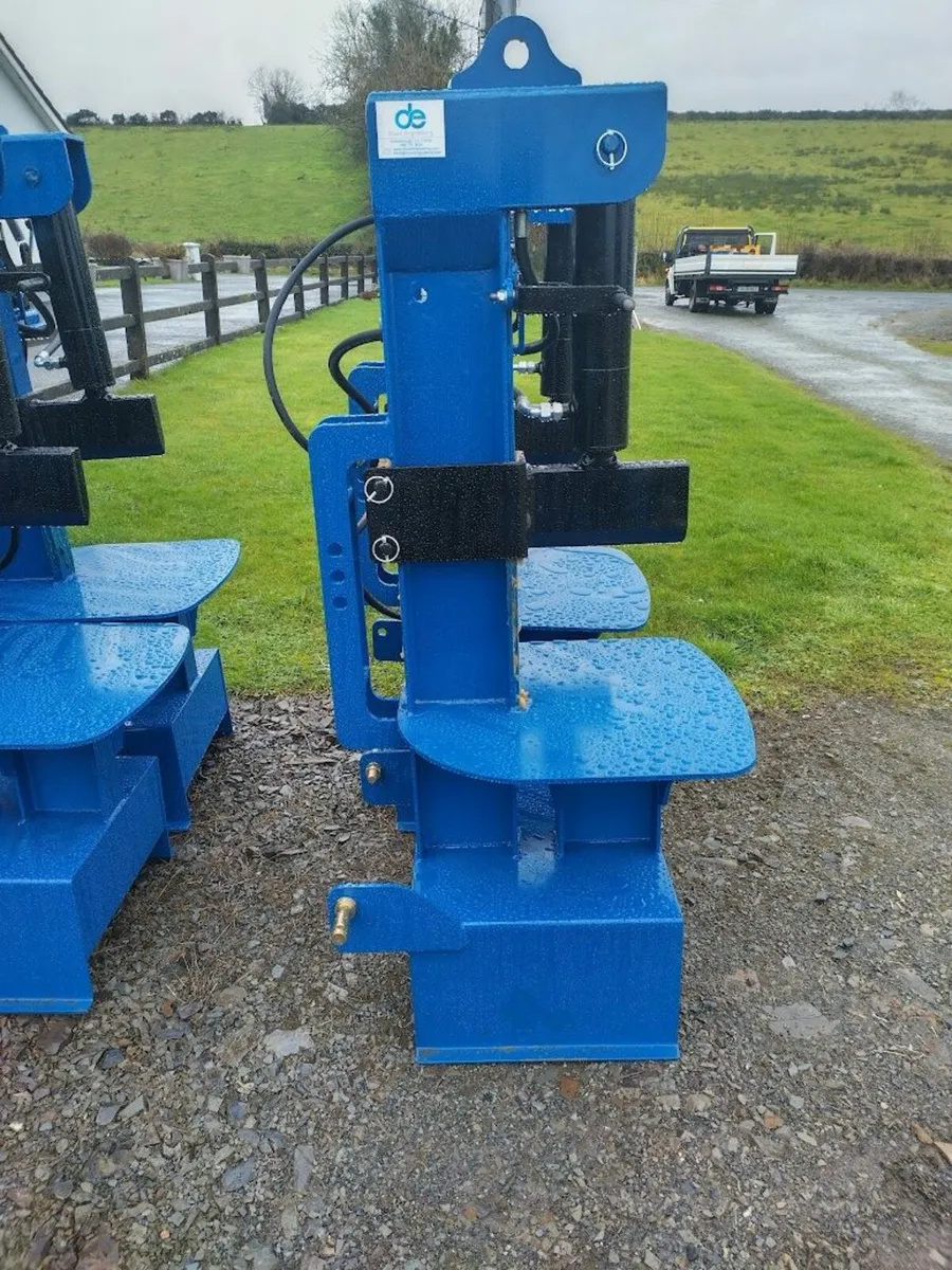 Hydraulic Log Splitter - Image 1