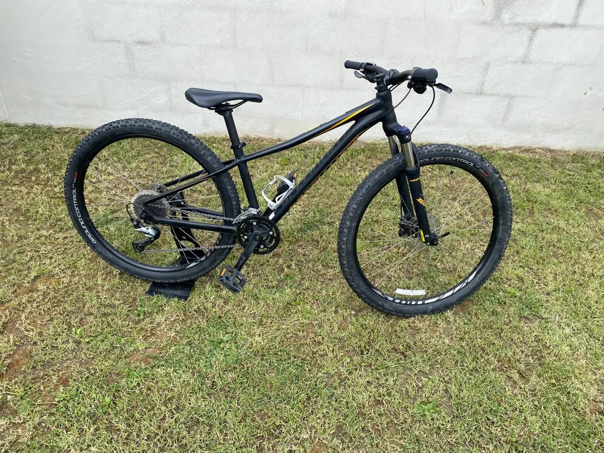specialized pitch comp