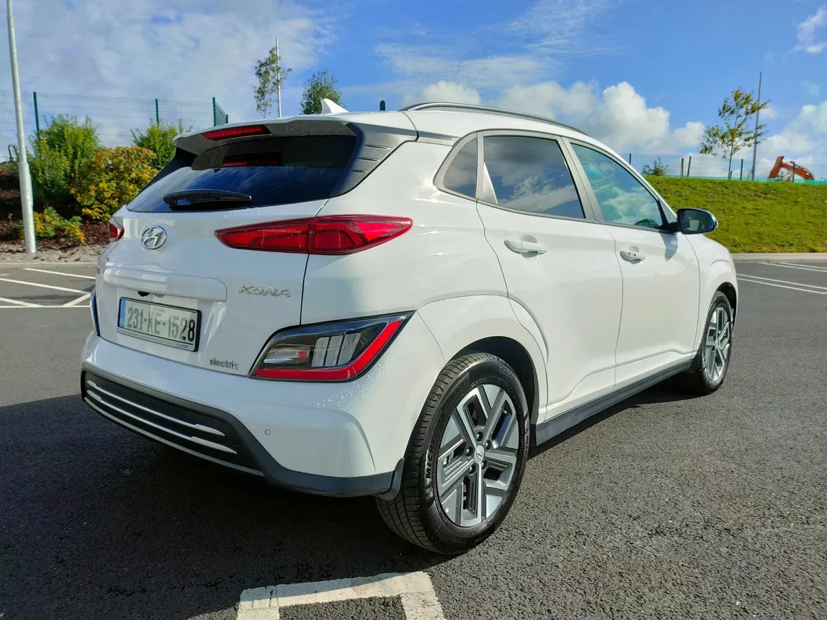 KONA EV FREE CHARGER OR €1000 VOUCHER - Image 4