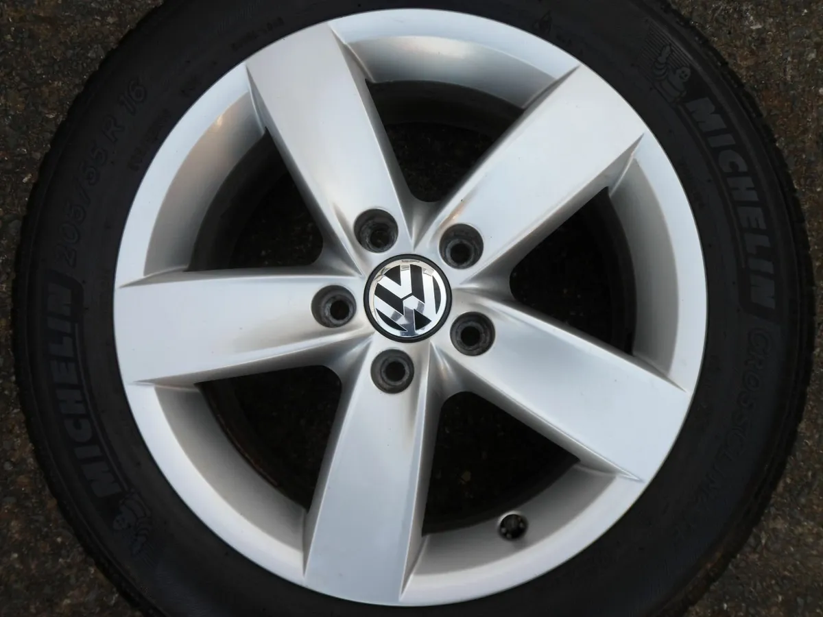 16' GENUINE VW GOLF CADDY VAN ALLOY WHEELS & TYRES