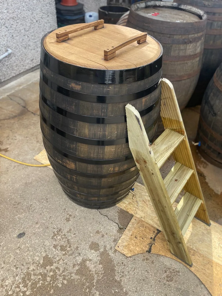 Whiskey barrel plunge pool ice bath - Image 2