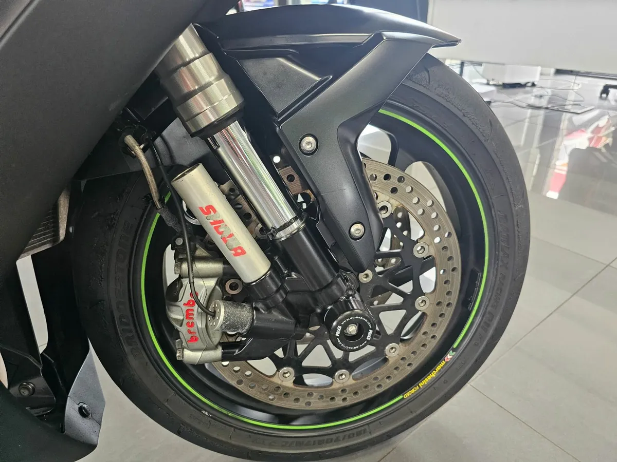 2018 KAWASAKI ZX10 R - Image 4