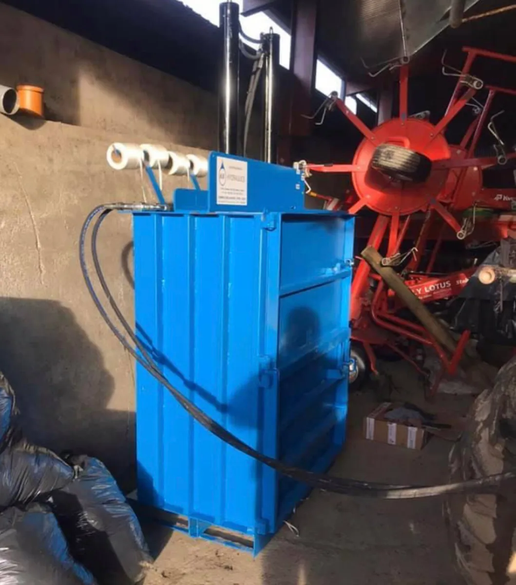 Farm plastic silage wrap baler compactor recycling - Image 3