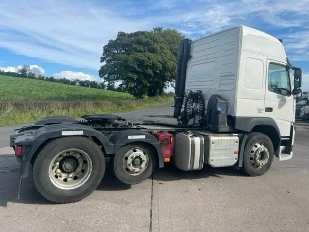 2018 Volvo FM13 500 6x2 Tractor Unit - Image 3