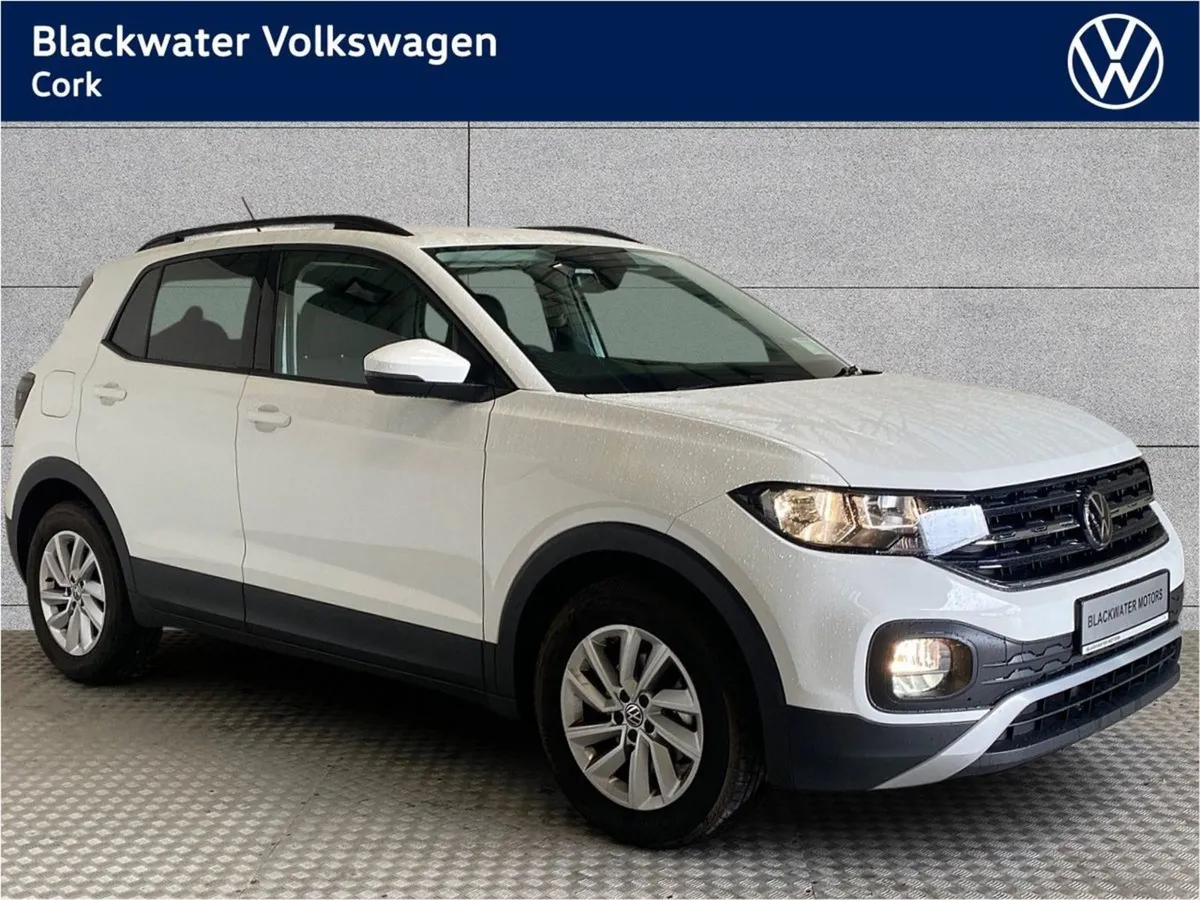 Volkswagen T-Cross Life 1.0 TSI M5F 95hp - Image 1