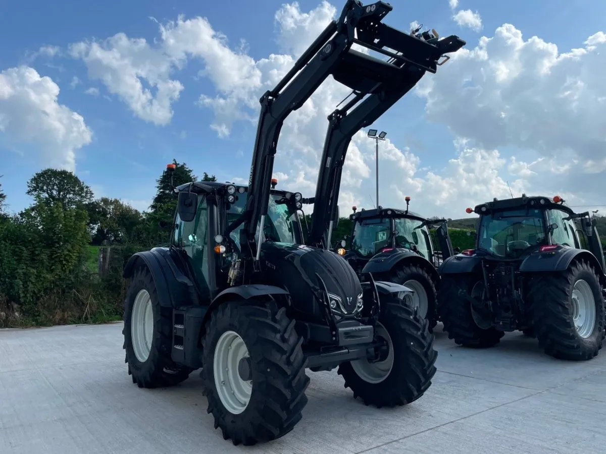 NEW Valtra N135 HiTech - Image 4