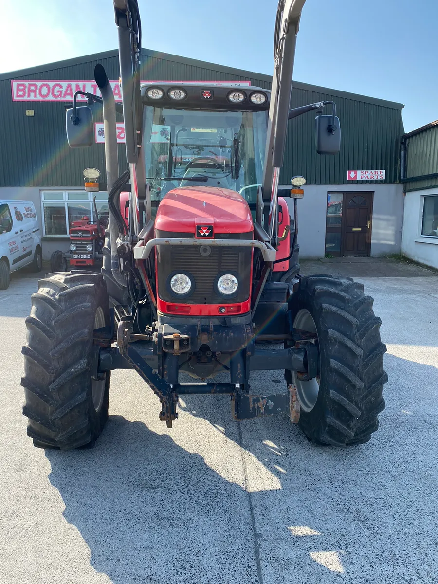 Massey Ferguson 5460 - Image 3