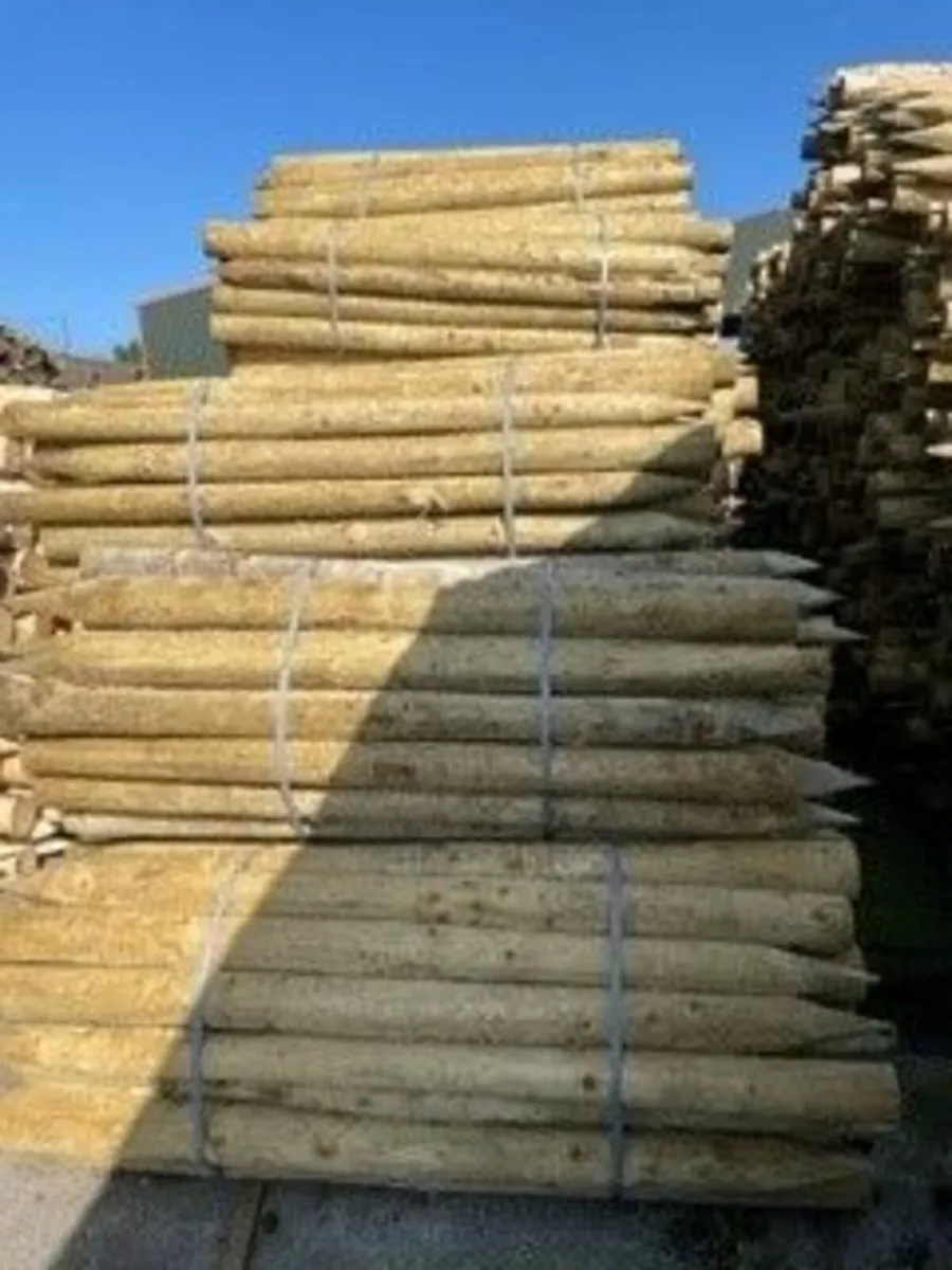 Farm Fencing Posts - Image 4