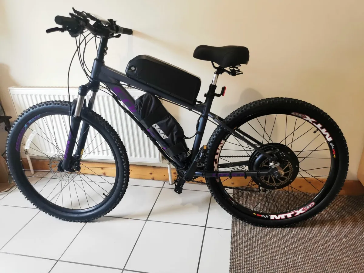 Carrera mountain bike discount grey