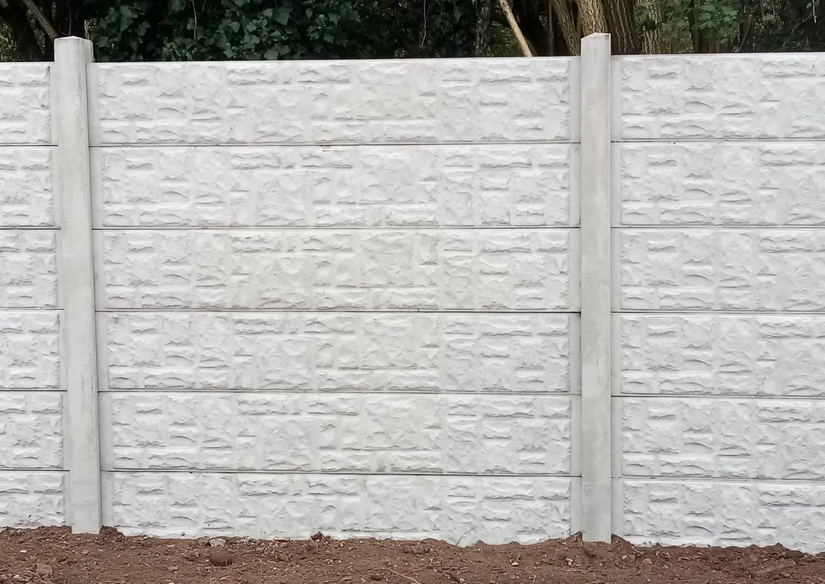 Post And Panel Fencing - Building Materials