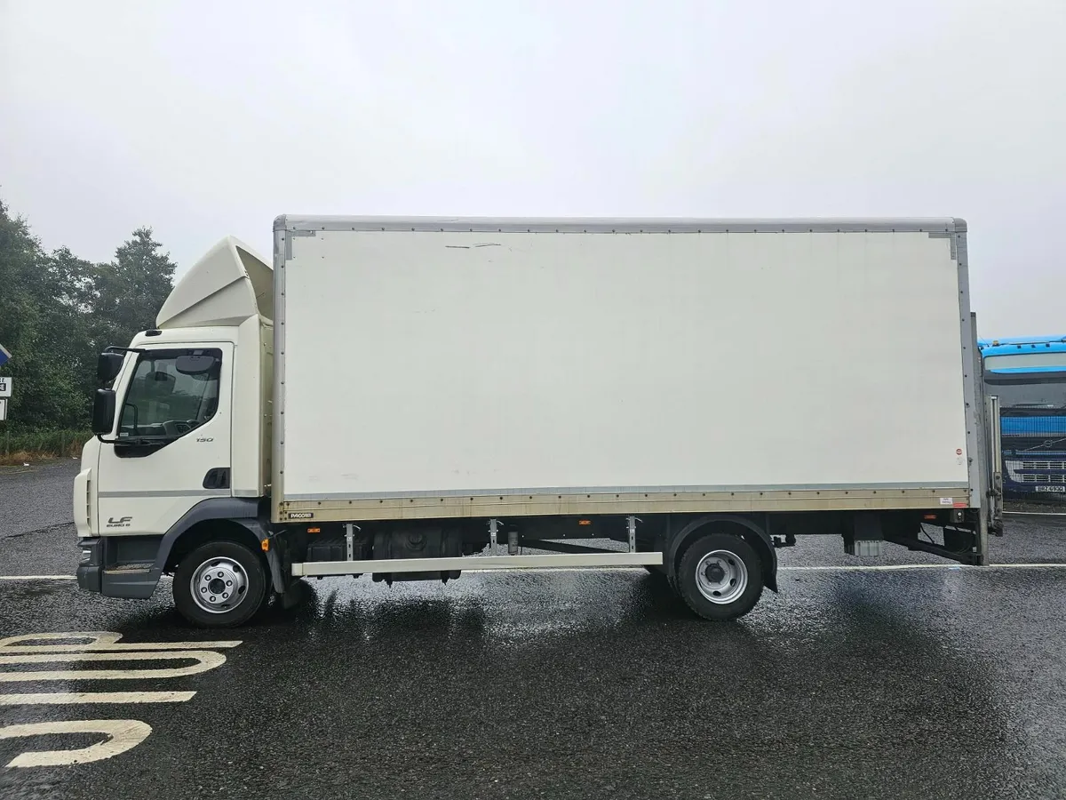 2017 DAF LF150 7 1/2 Ton Box Truck - Image 3