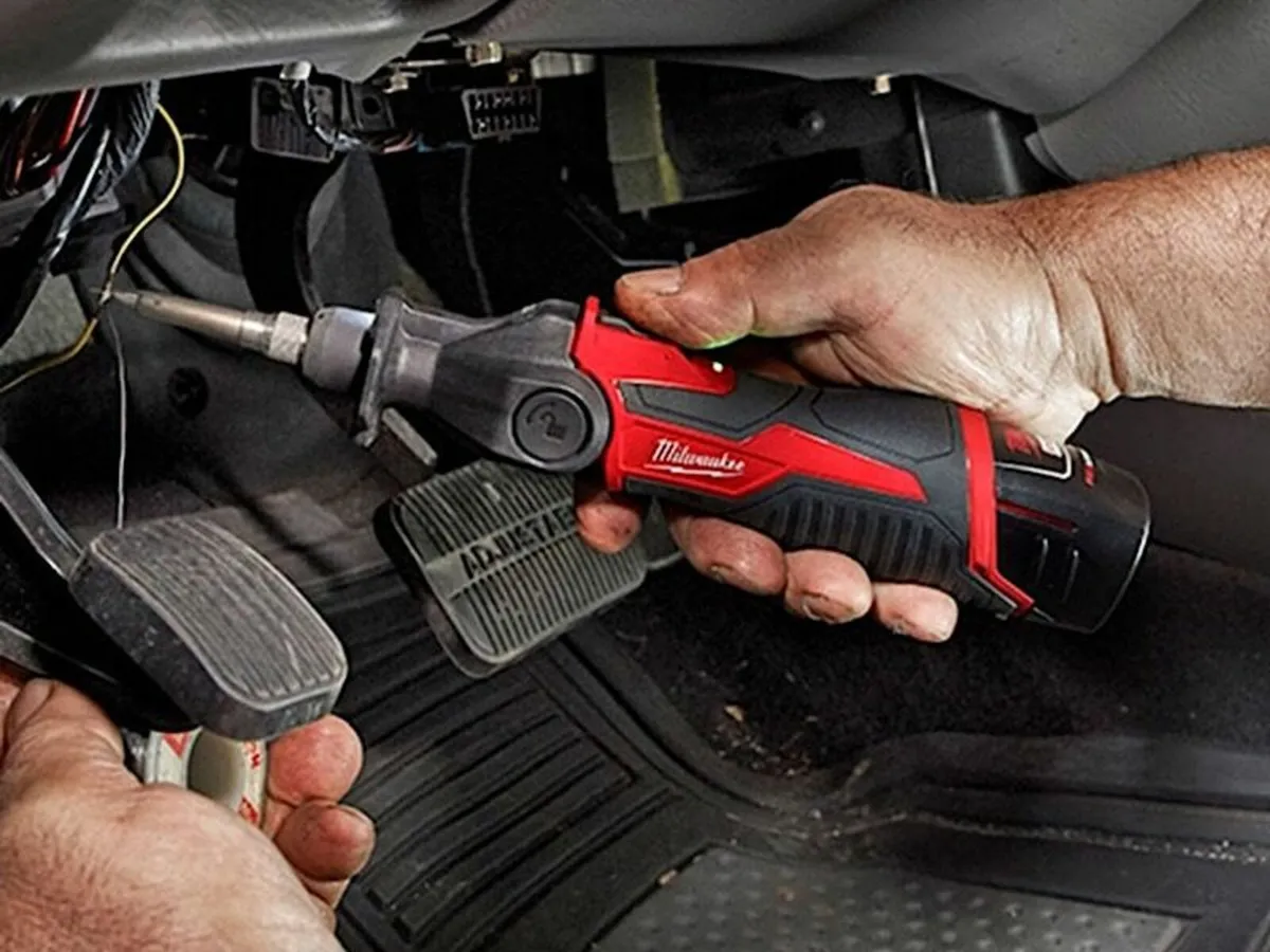Milwaukee M12 Soldering Iron..Bare Unit - Image 3