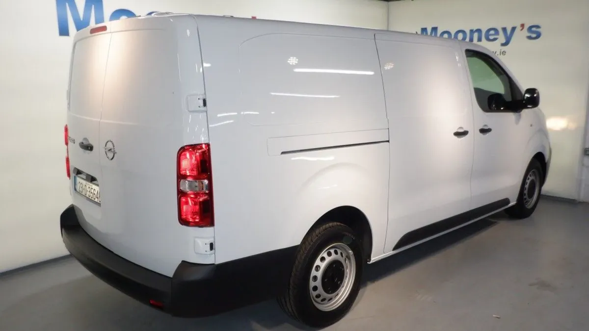 Opel Vivaro Commercial Wood Panal VAN - Brand New - Image 3