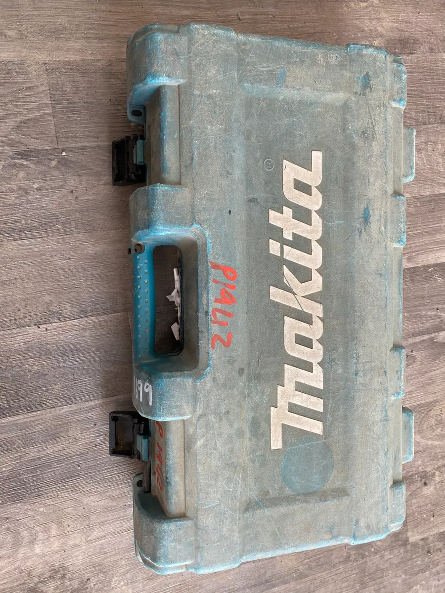 Makita reciprocating saw 110V - Image 2