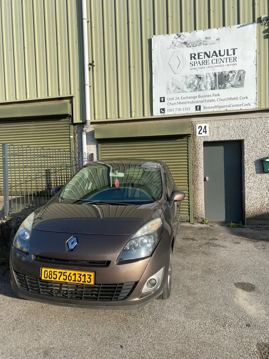 Renault Gr.Scenic 1.5dci Auto for breaking - Image 1