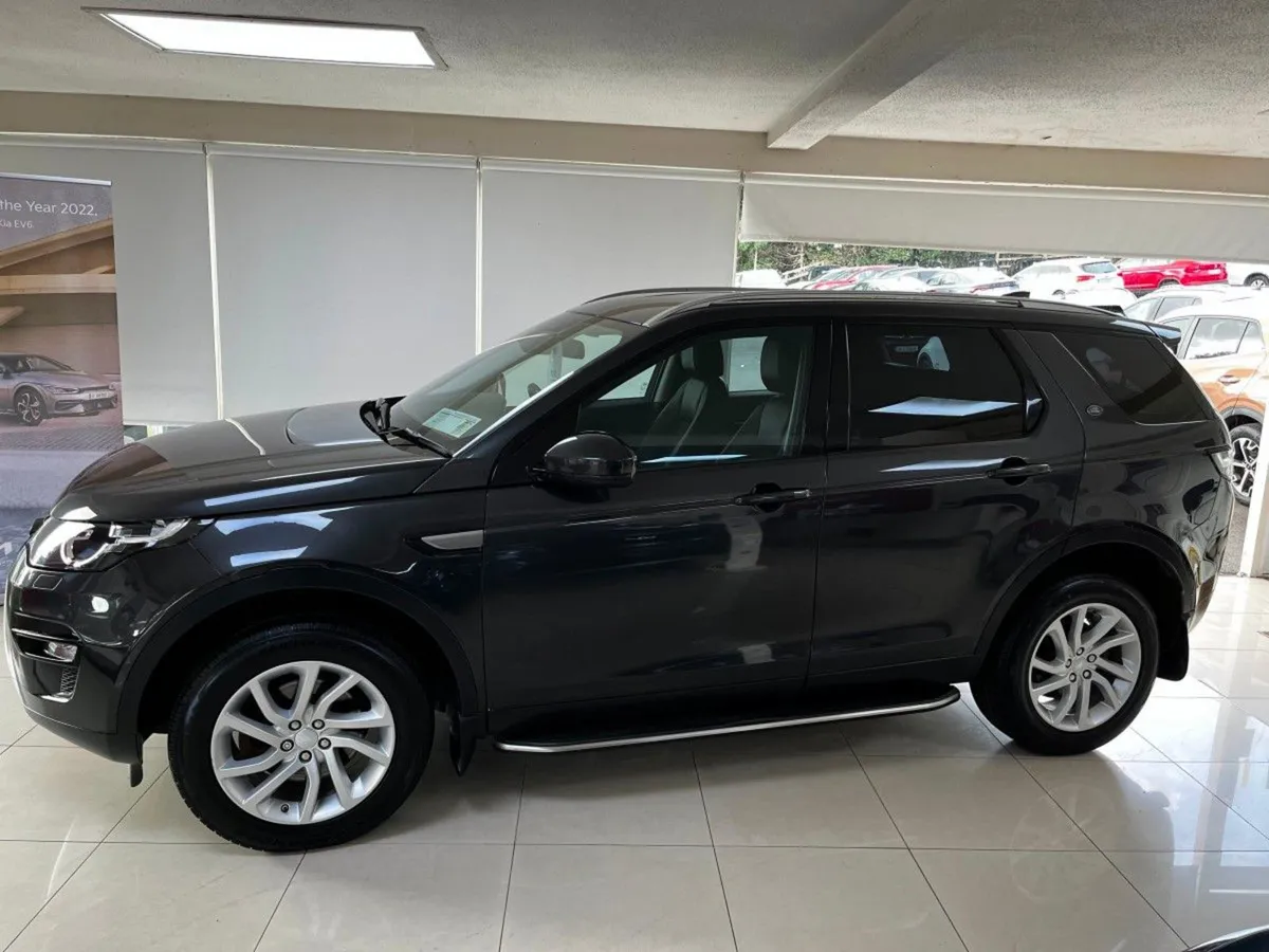 Land Rover Discovery Sport TD4 SE Automatic 7 Sea - Image 4