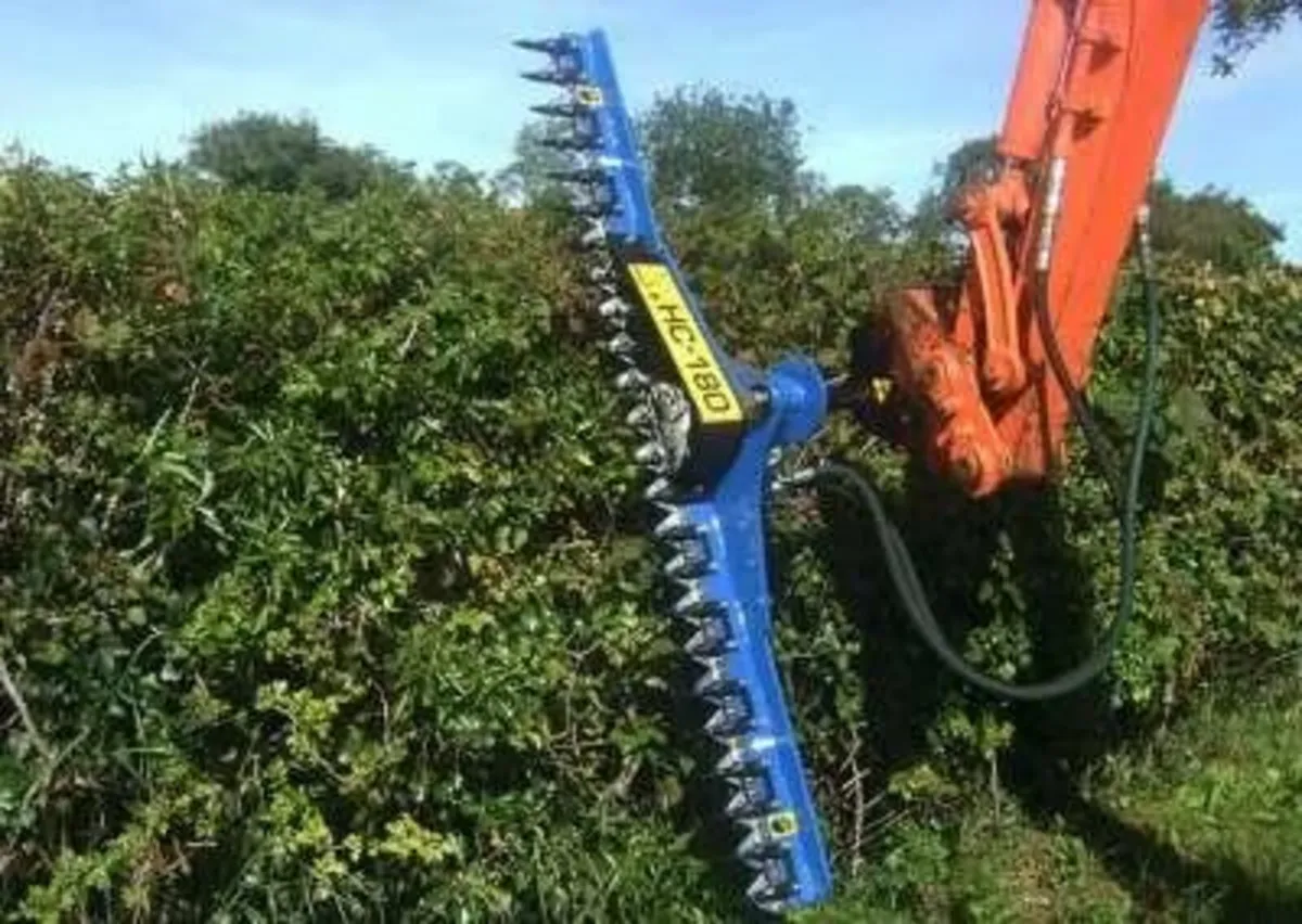 Slanetrac HC180 Hedge Trimmer - Image 2