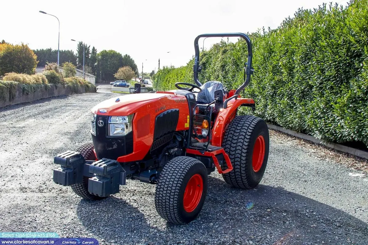 New Kubota L1-452 ROPS - Image 2