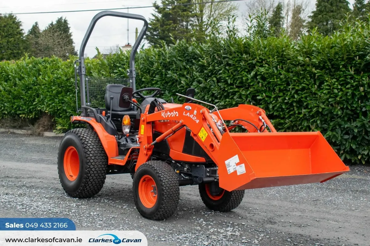 New Kubota B2-261 Loader - Image 2