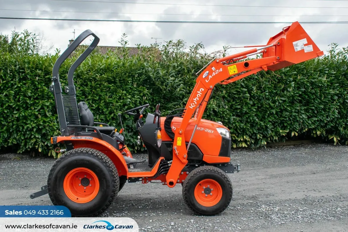 New Kubota B2-261 Loader - Image 3