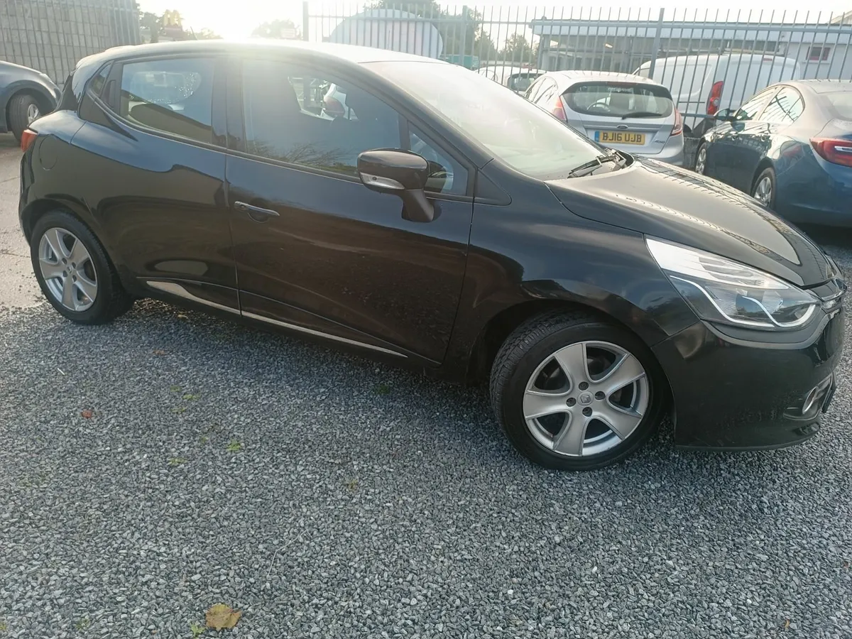 2016 Renault Clio 1.5 dci dynamique nav - Image 2