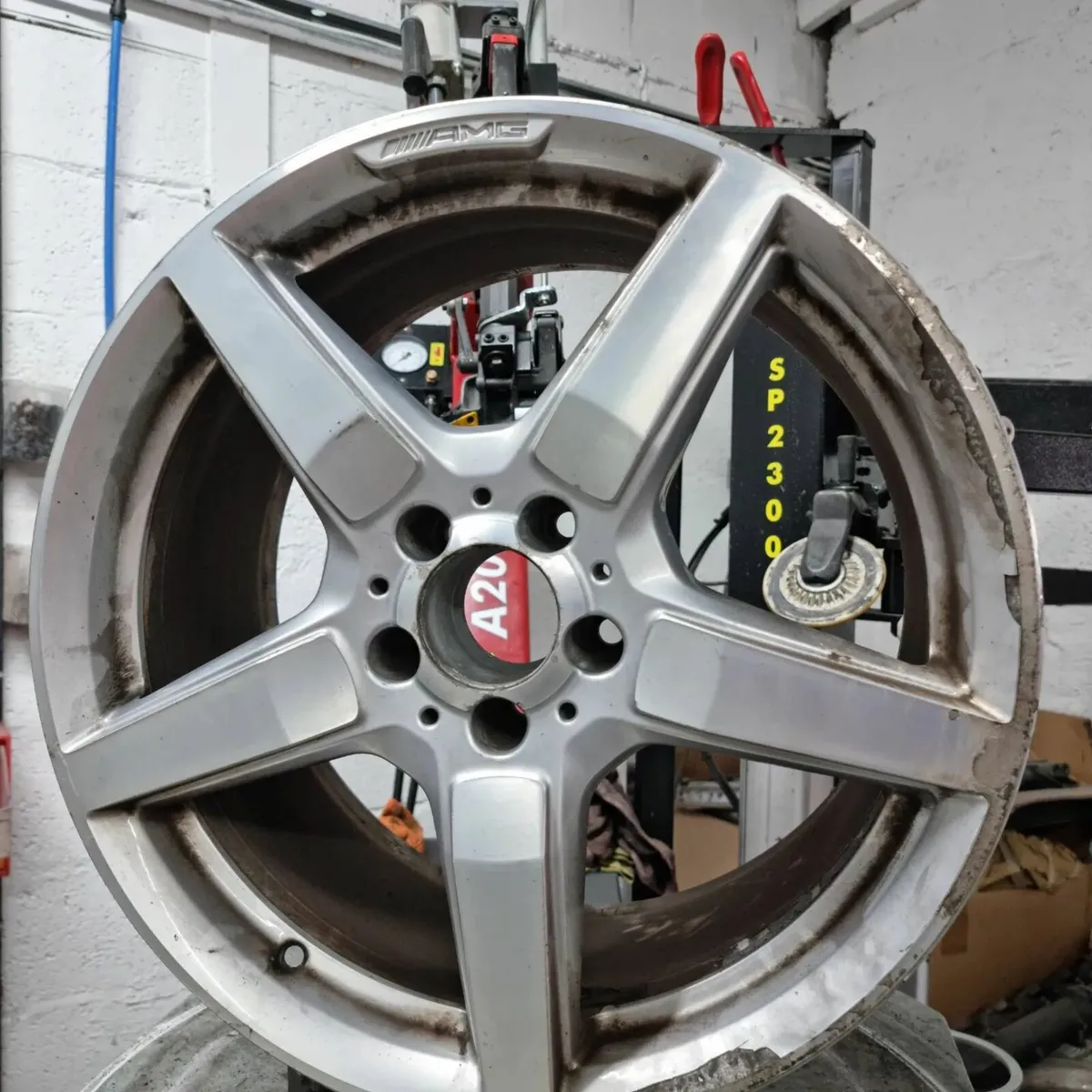 Professional Alloy Wheel Repair/Powder Coating - Image 3