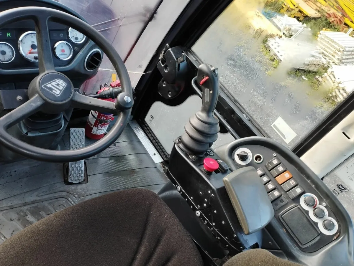 jcb tm300 - Image 2
