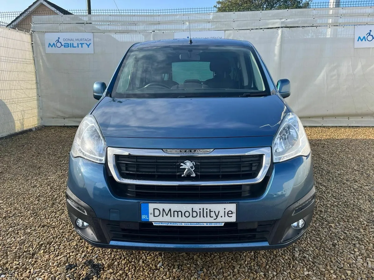 Wheelchair Car ➡️ dmmobility.ie - Image 2