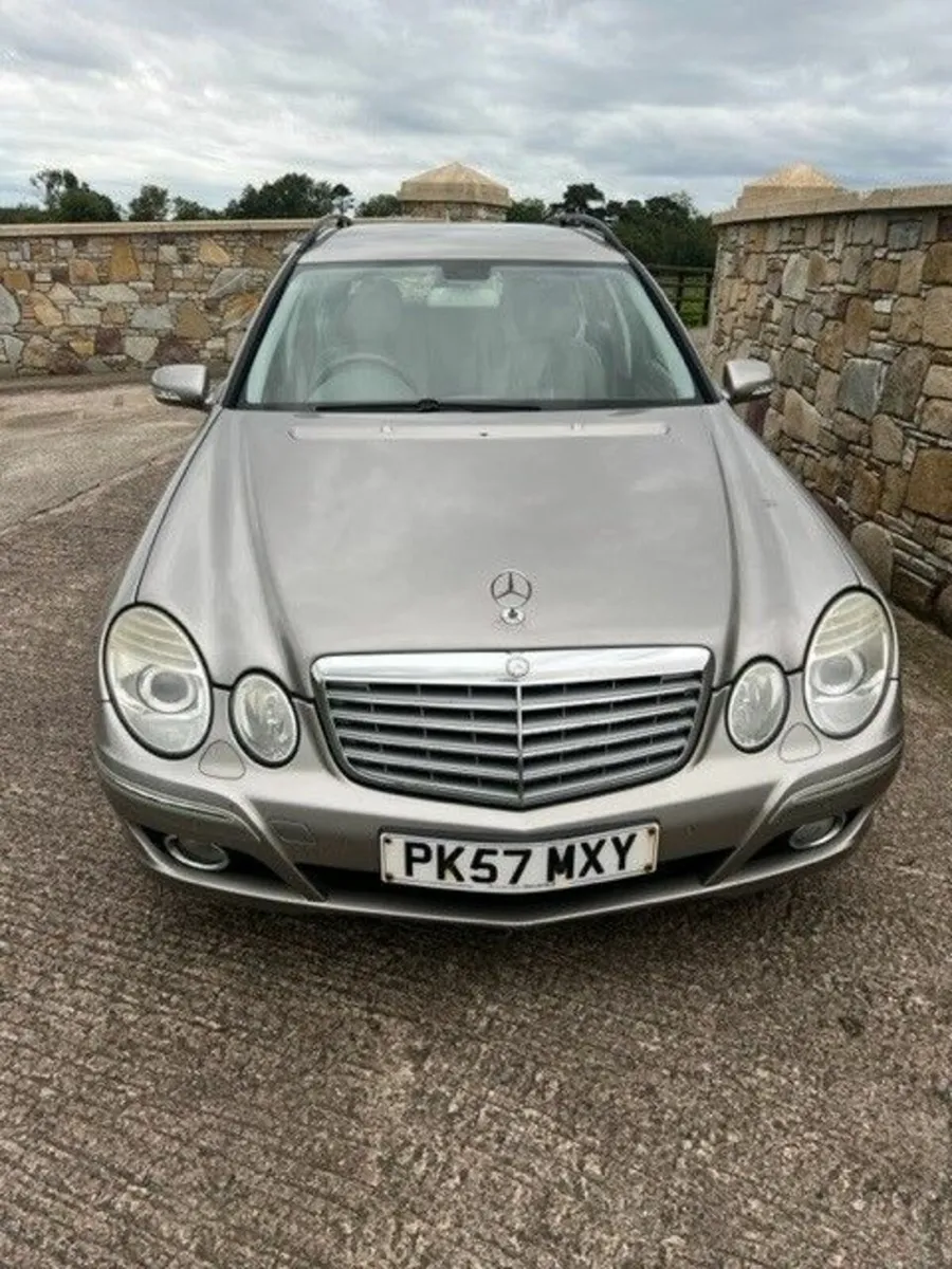 2007 Mercedes E320 CDI Elegance Auto Estate - Image 2