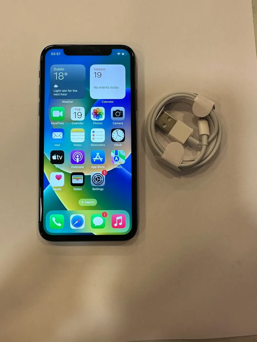 IPhone X 256GB - Image 1