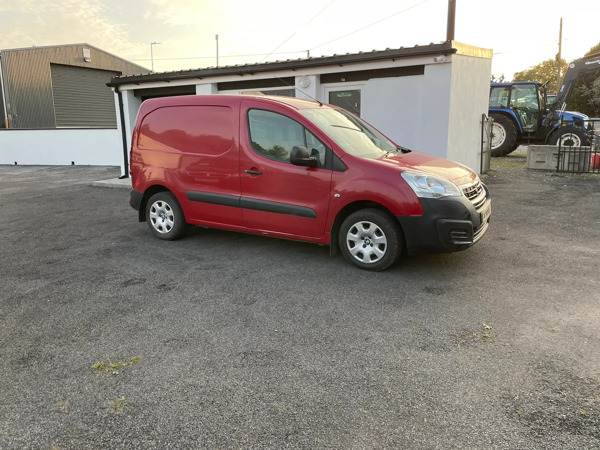 152 Peugeot partner 3 seater only 180,000 kms - Image 1