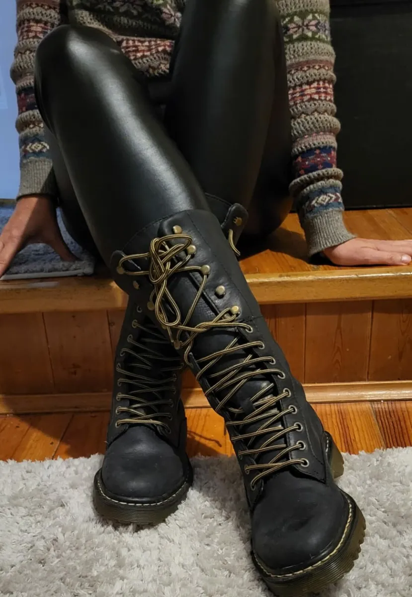 Dr martens 2024 bellissa boots