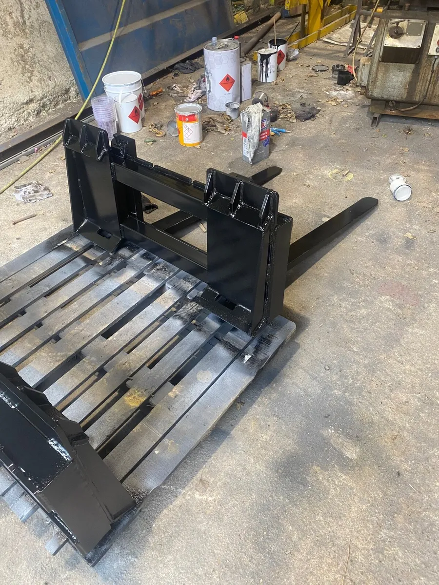 Skid steer Pallet forks - Image 2